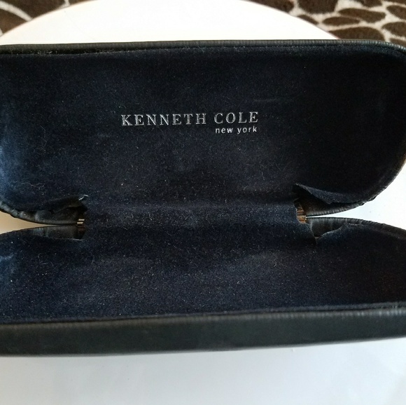 Kenneth Cole Sunglasses - Picture 3 of 6